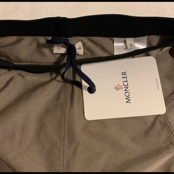 MONCLER
Side Logo Leggings Small - Picture 9 of 10